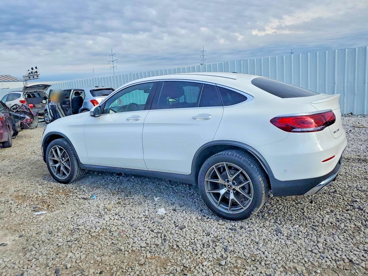 2022 MERCEDES-BENZ GLC-CLASS