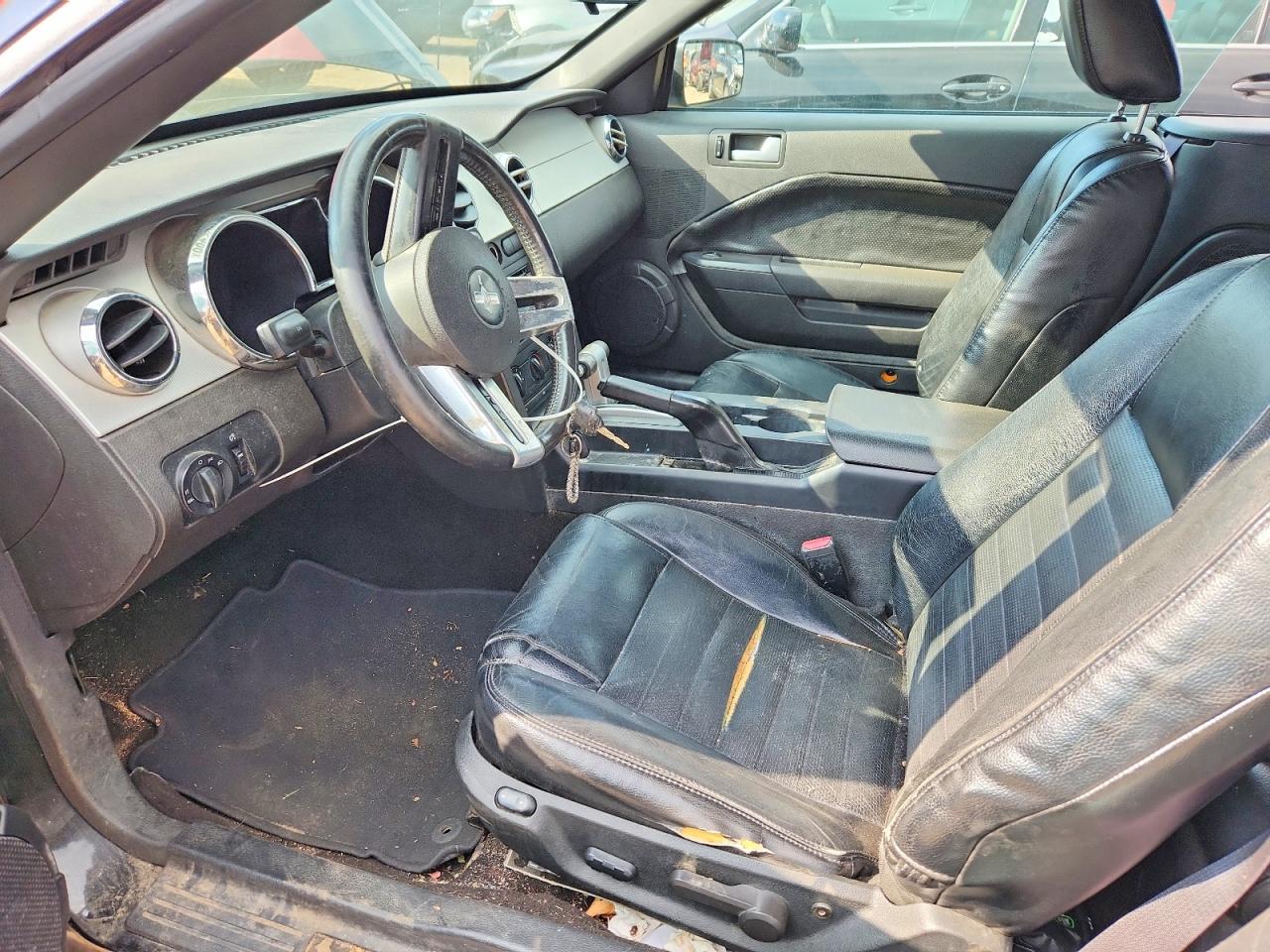 2006 FORD MUSTANG