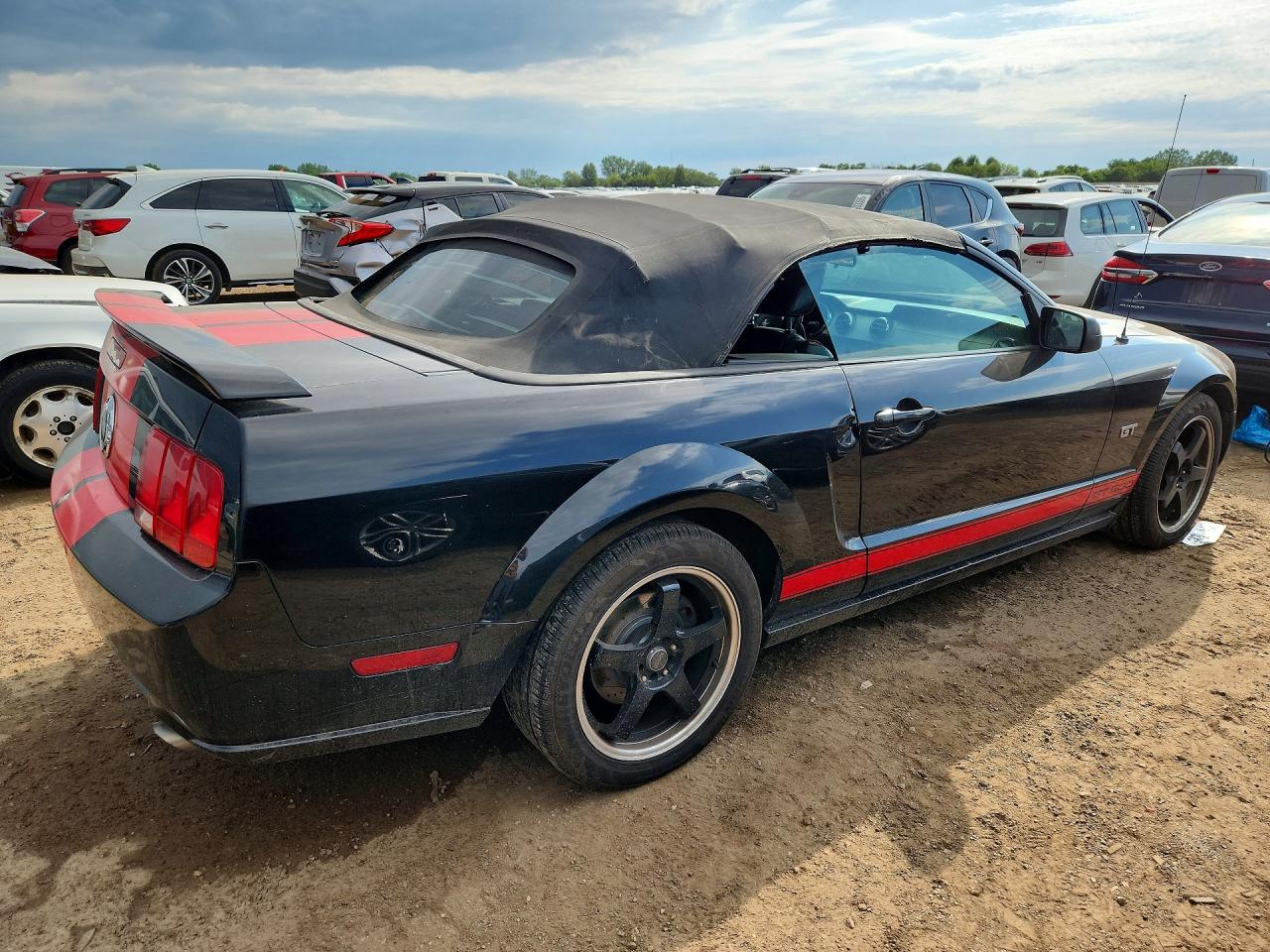 2006 FORD MUSTANG