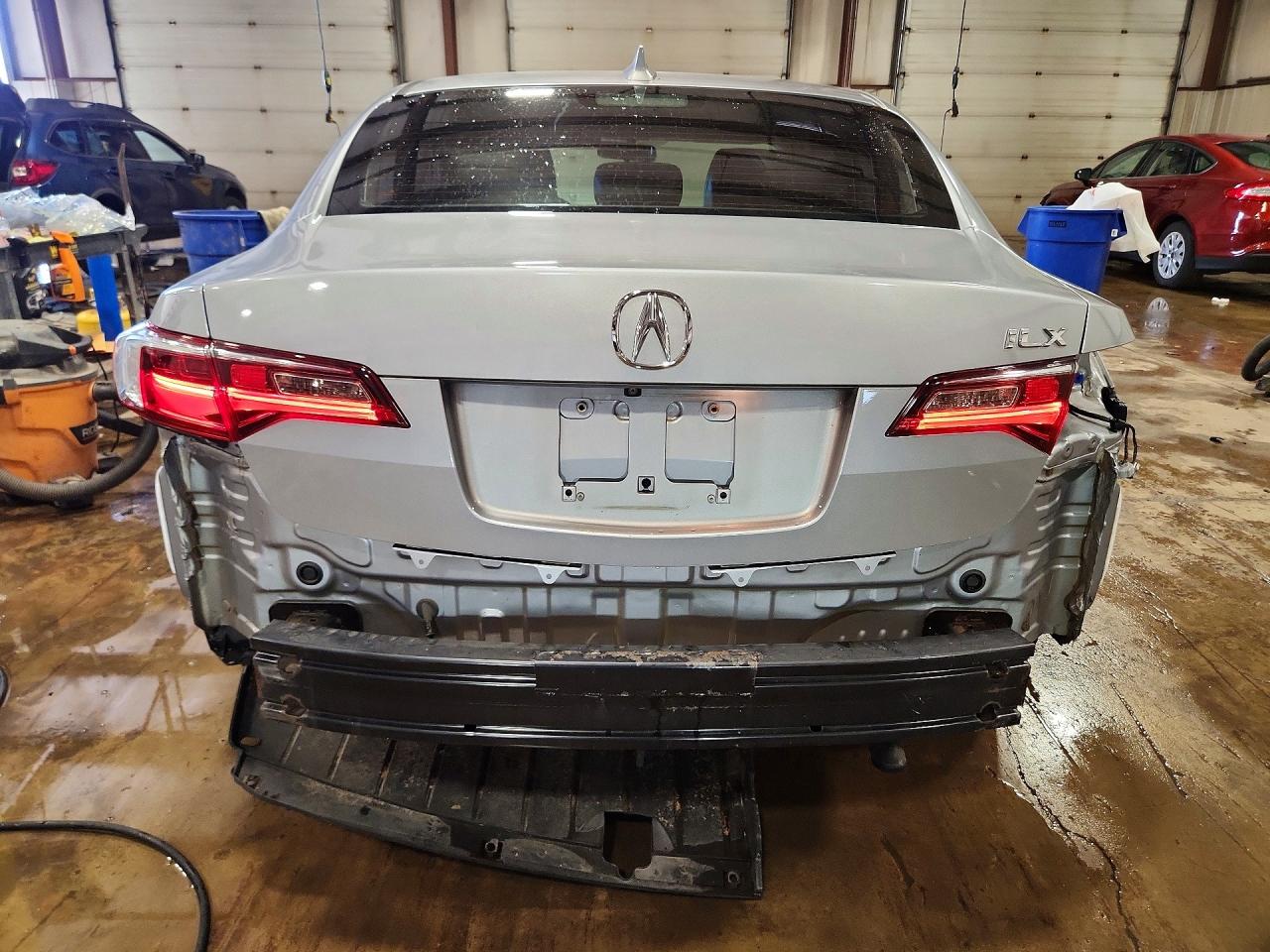 2018 ACURA ILX