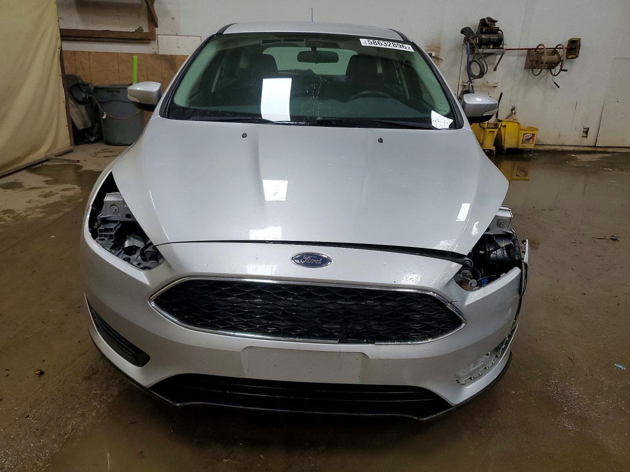 2016 FORD FOCUS