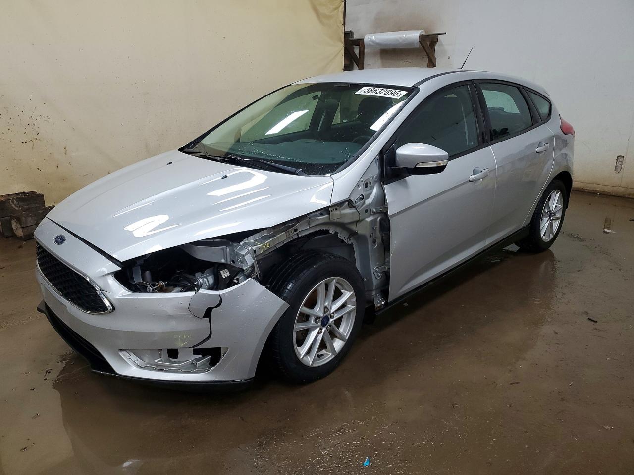 2016 FORD FOCUS