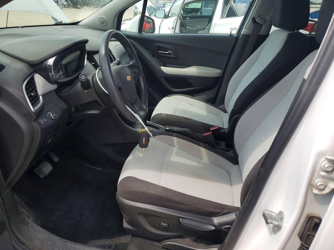 2020 CHEVROLET TRAX