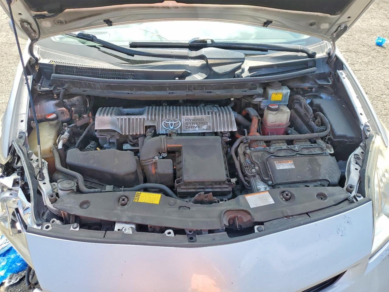 2015 TOYOTA PRIUS