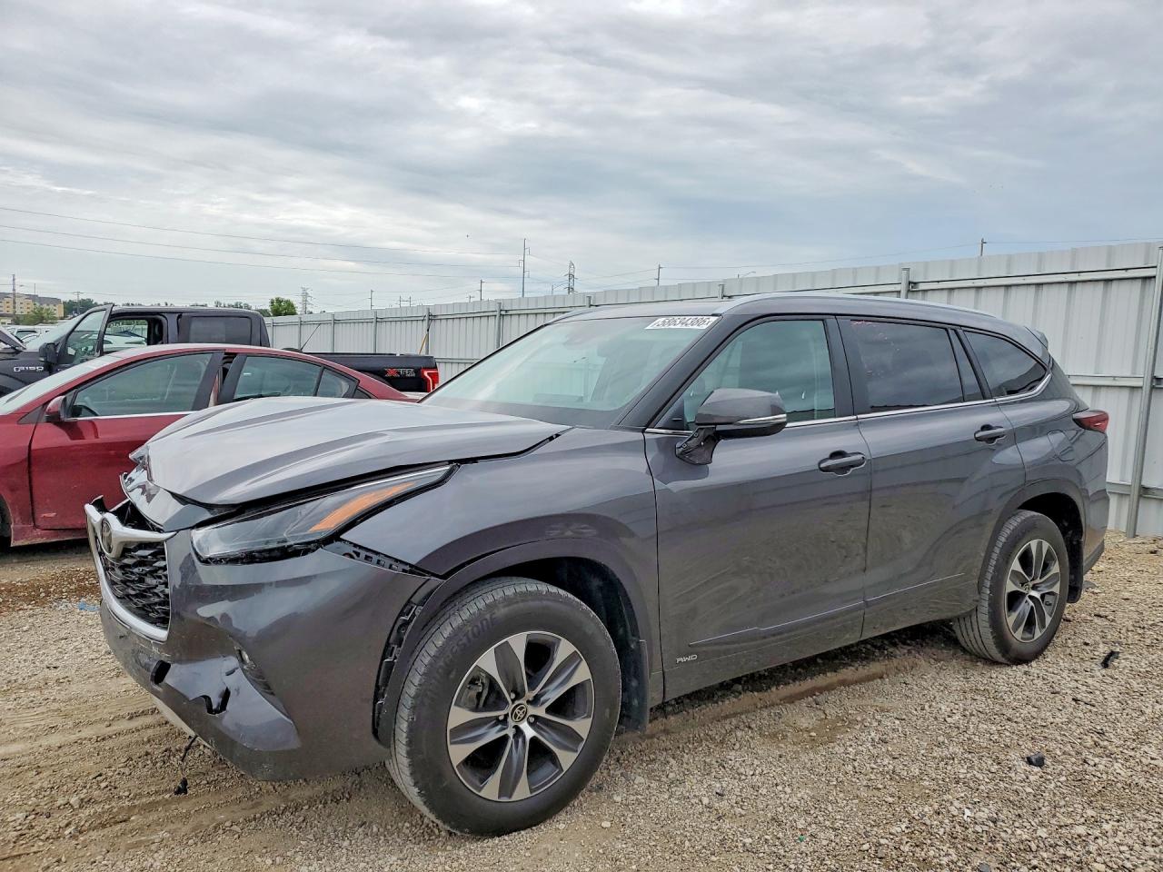 2025 TOYOTA HIGHLANDER