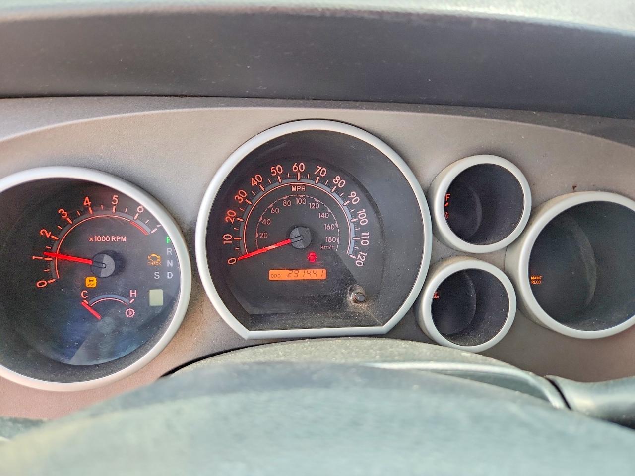 2011 TOYOTA TUNDRA