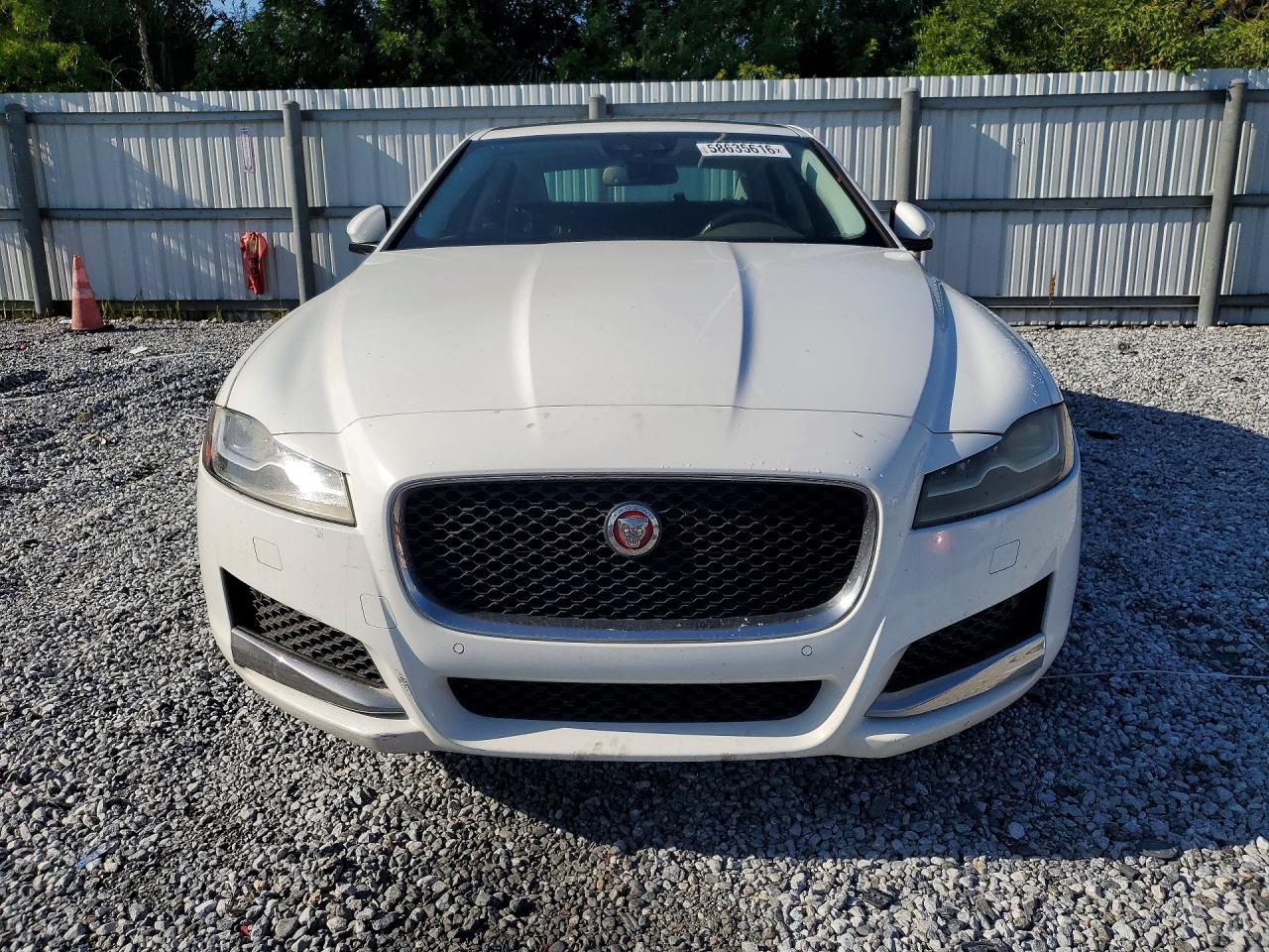 2016 JAGUAR XF
