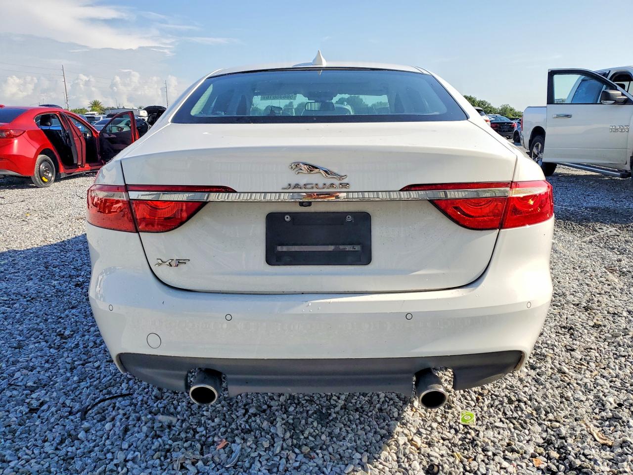 2016 JAGUAR XF