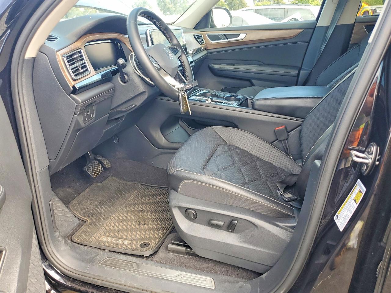 2024 VOLKSWAGEN ATLAS
