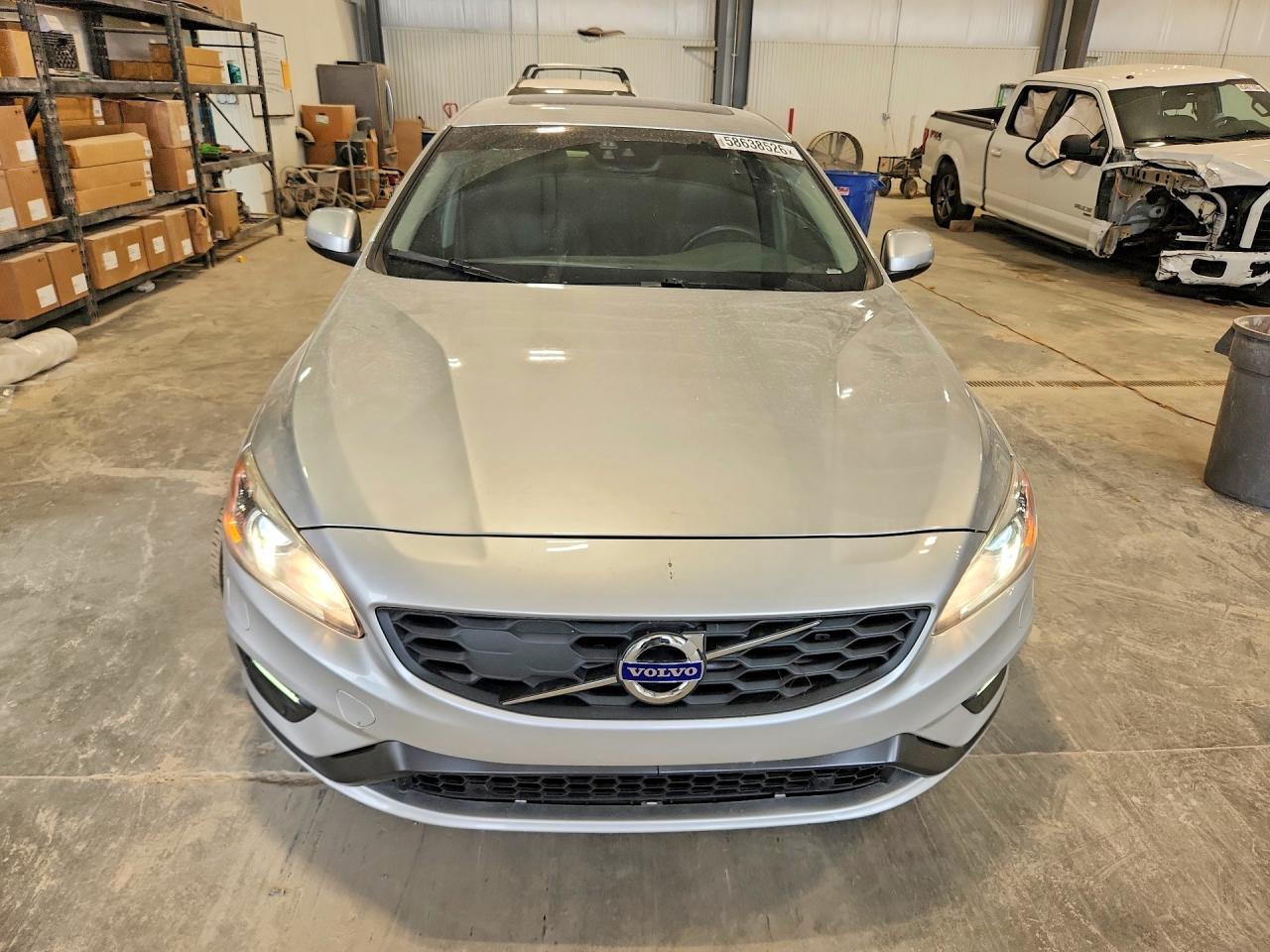 2017 VOLVO S60