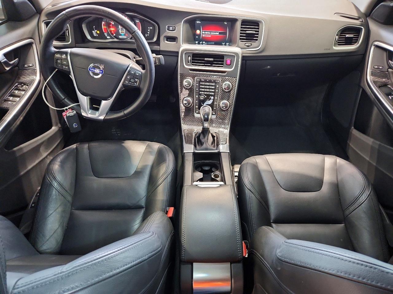 2017 VOLVO S60