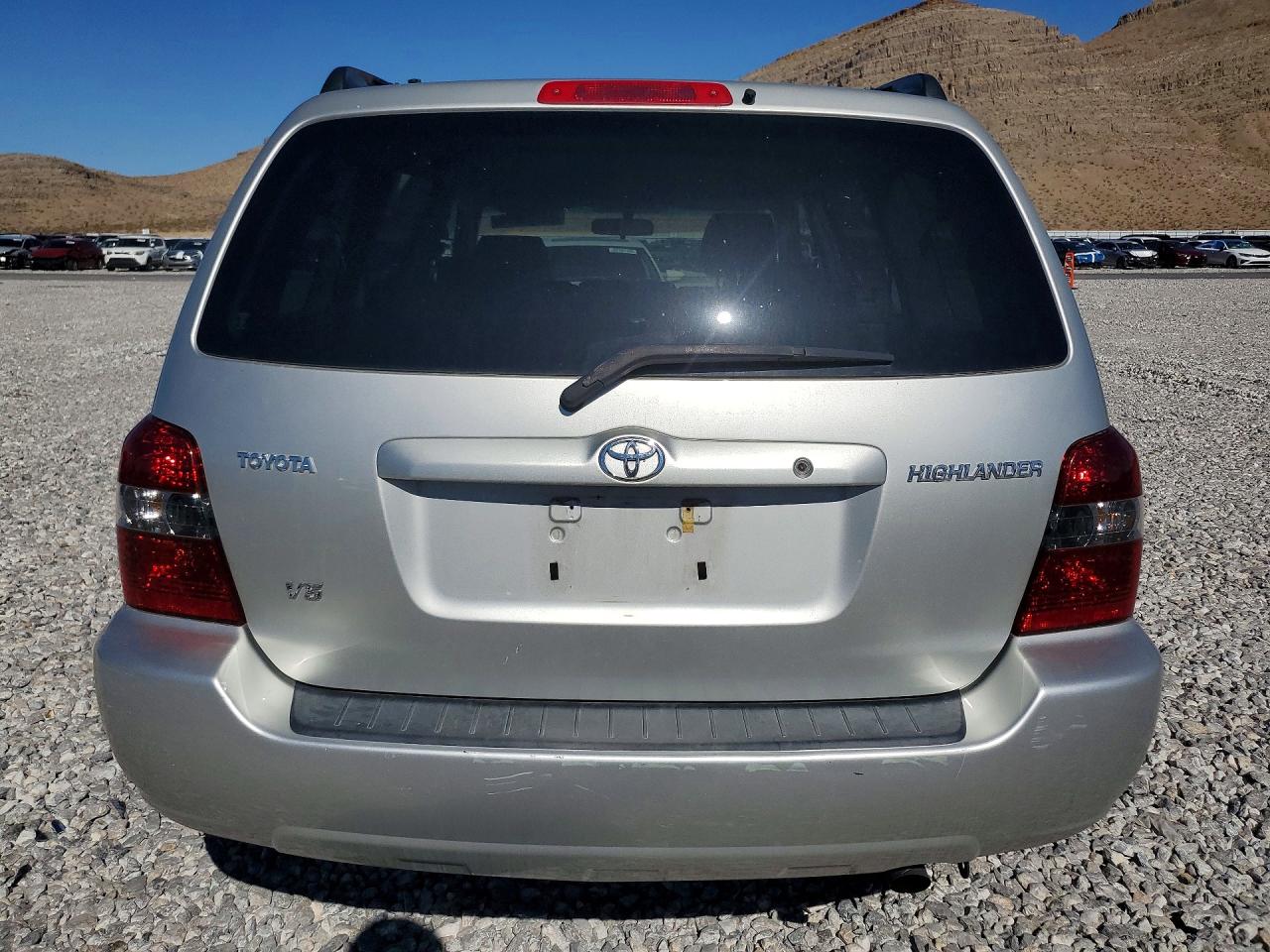 2006 TOYOTA HIGHLANDER