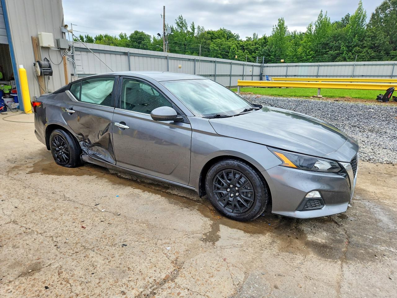 2022 NISSAN ALTIMA