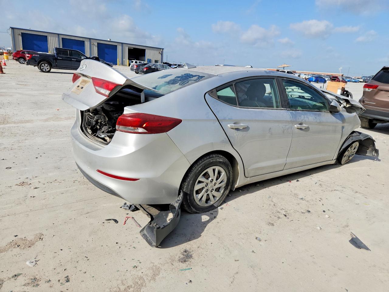 2017 HYUNDAI ELANTRA