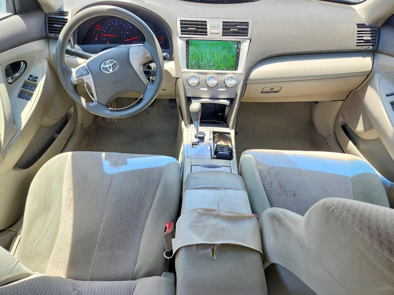2011 TOYOTA CAMRY