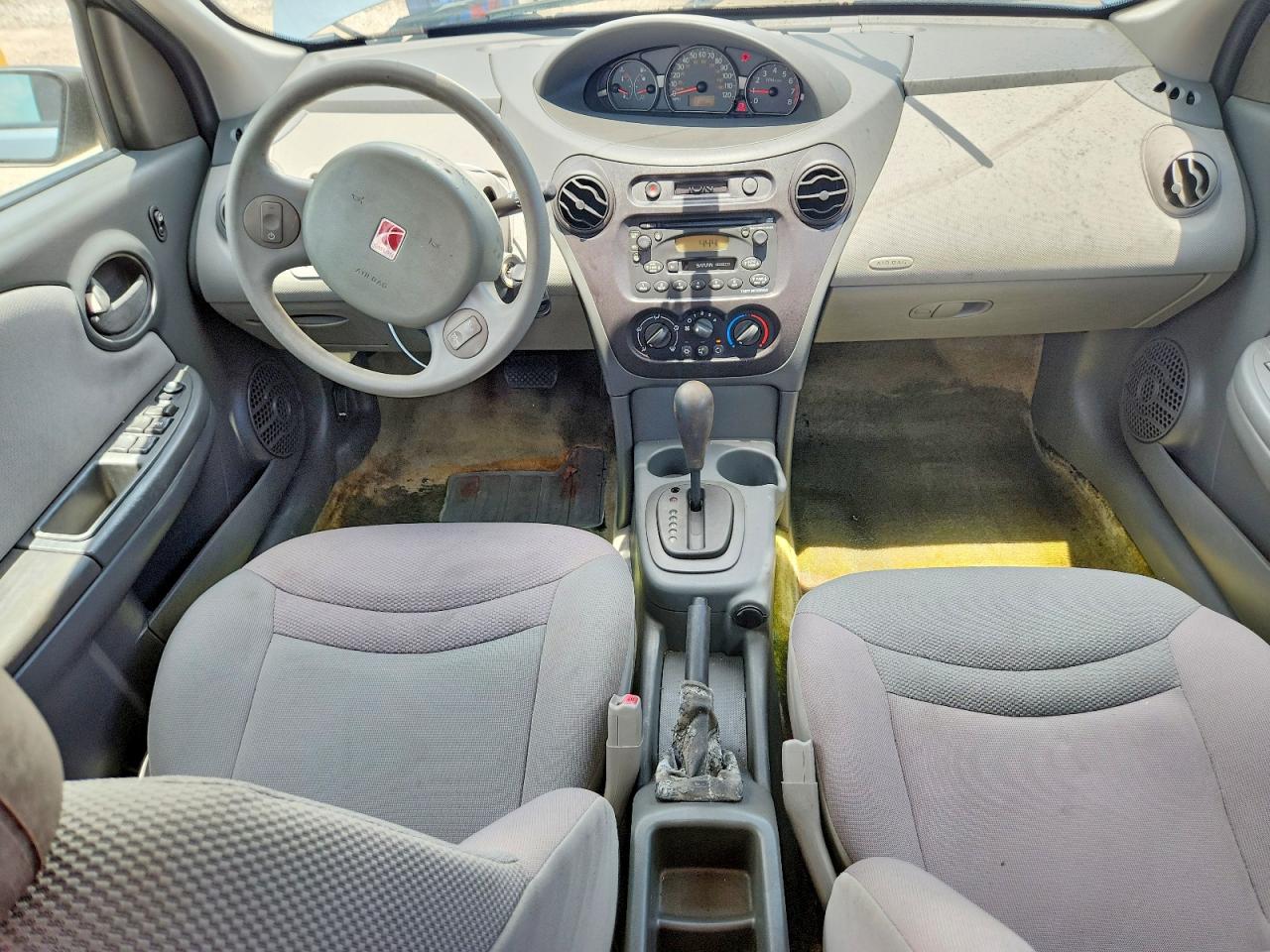 2003 SATURN ION