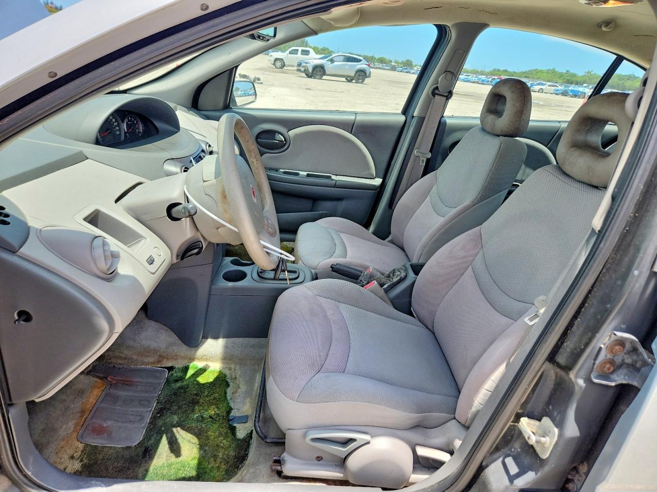 2003 SATURN ION