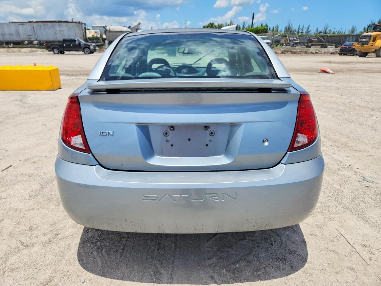 2003 SATURN ION