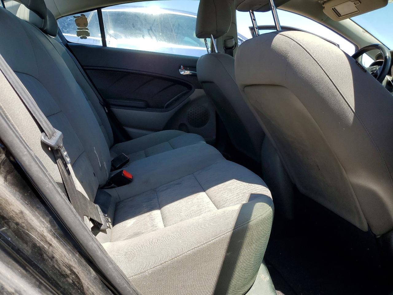 2016 KIA FORTE