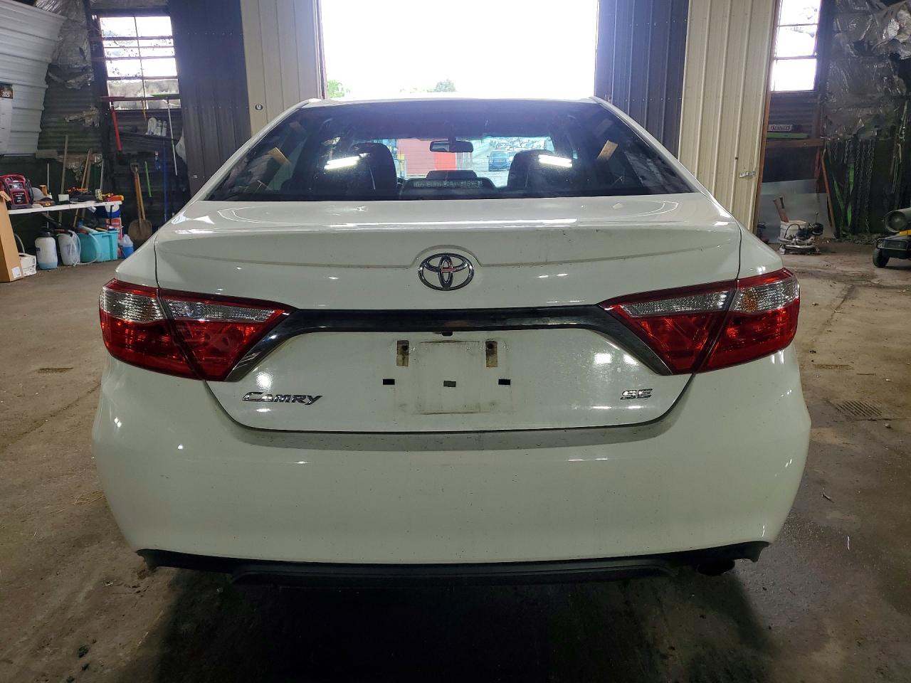 2016 TOYOTA CAMRY