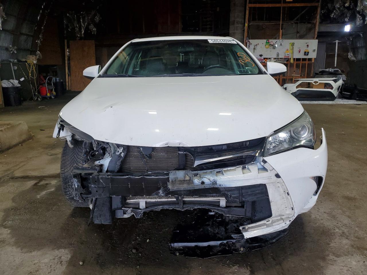 2016 TOYOTA CAMRY