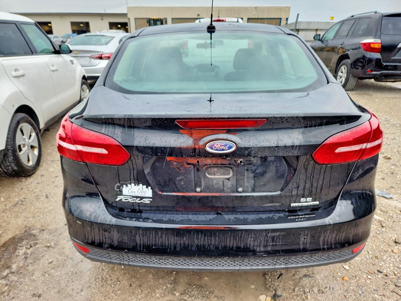 2016 FORD FOCUS