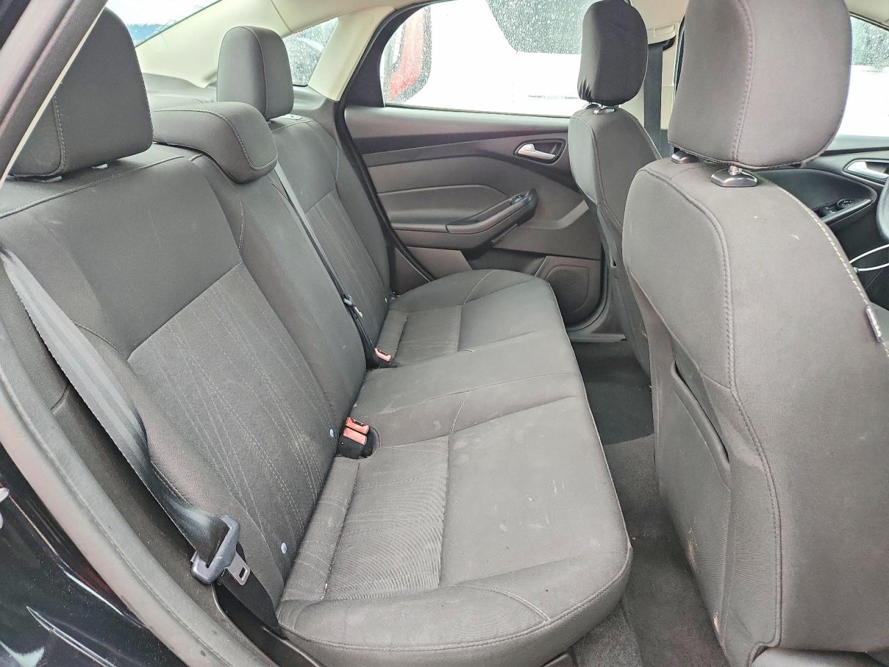2016 FORD FOCUS