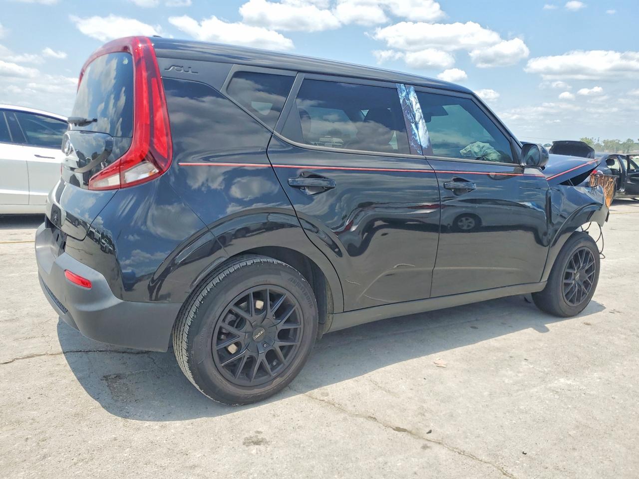 2021 KIA SOUL