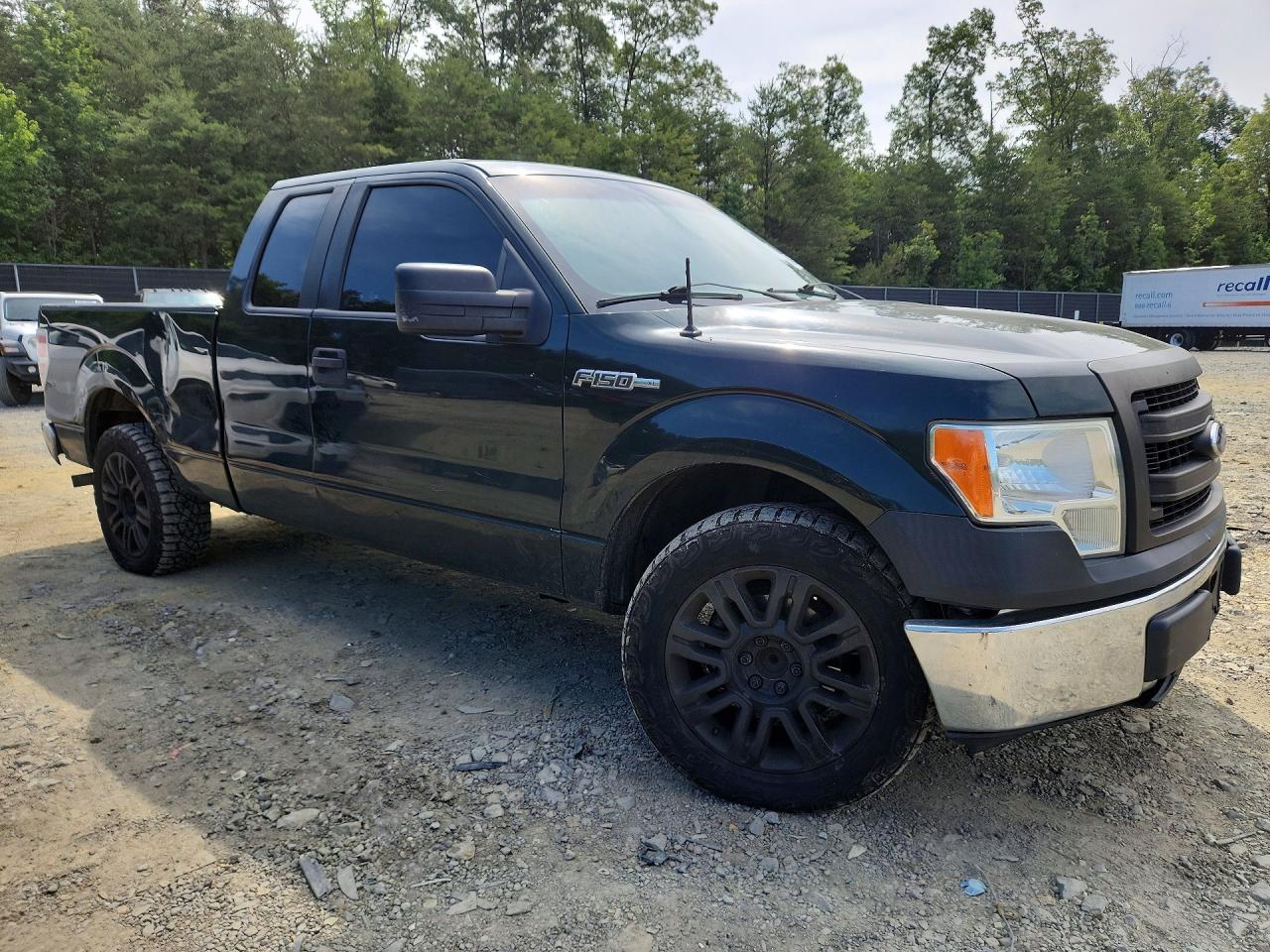 2013 FORD F150