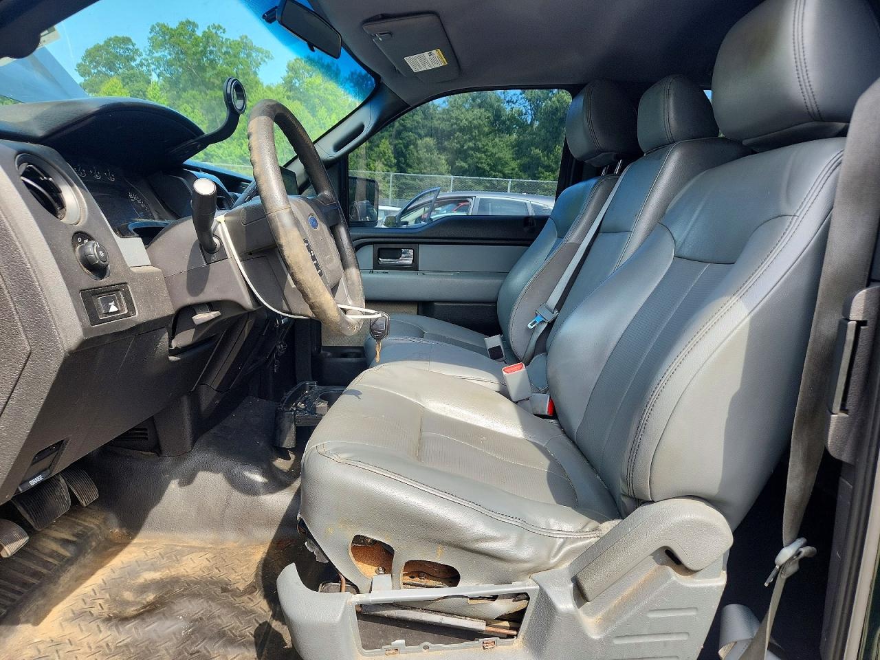 2013 FORD F150