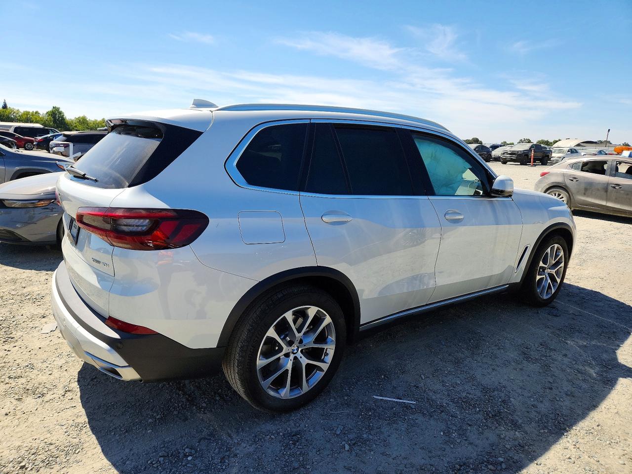 2023 BMW X5
