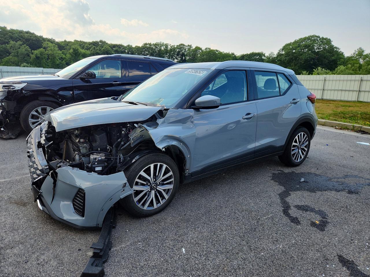 2024 NISSAN KICKS