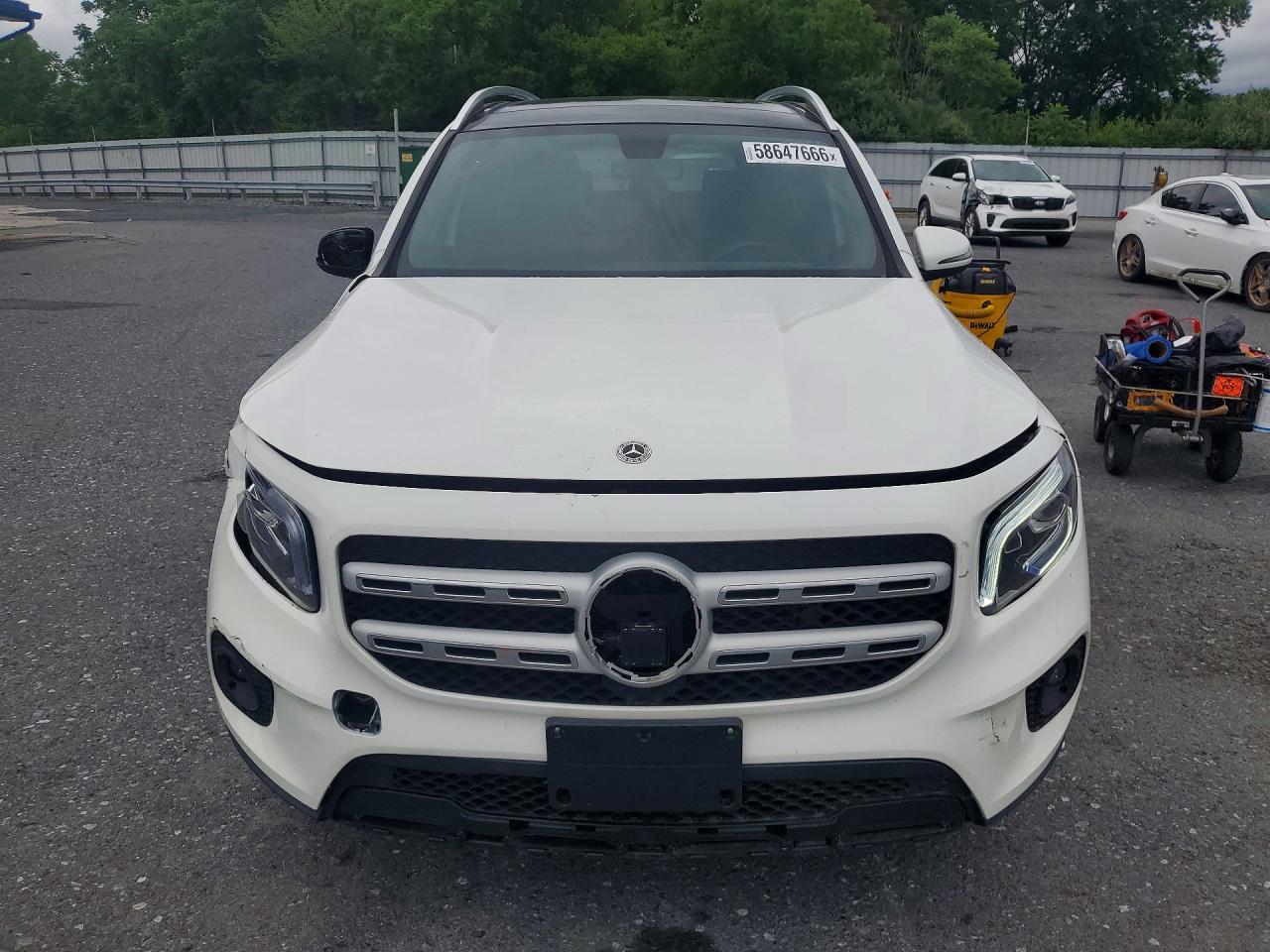 2025 MERCEDES-BENZ GLB-CLASS