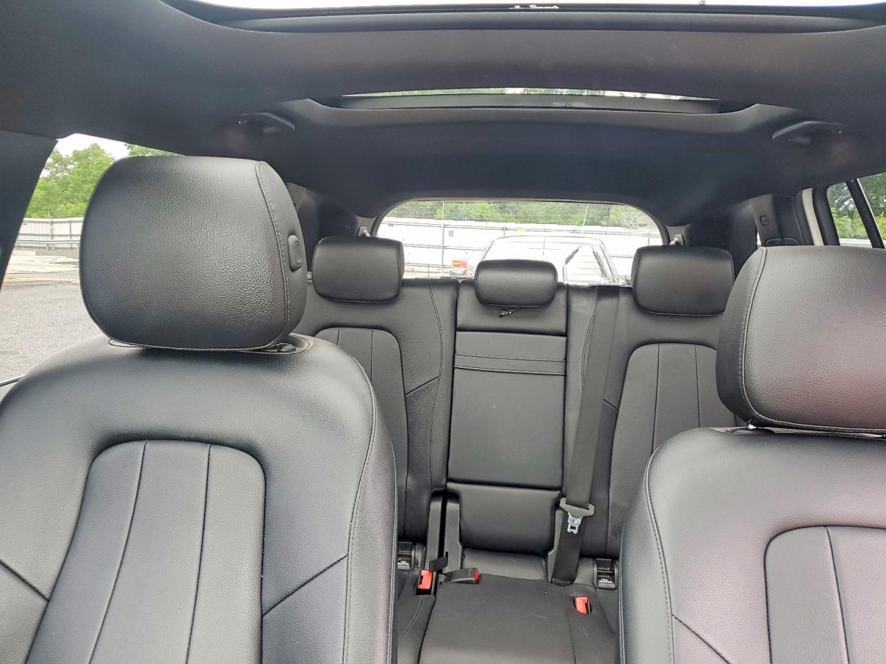 2025 MERCEDES-BENZ GLB-CLASS