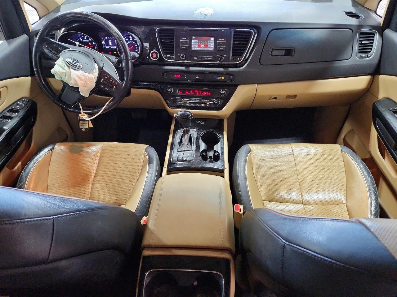 2016 KIA SEDONA