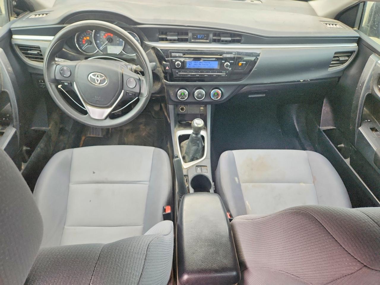 2015 TOYOTA COROLLA