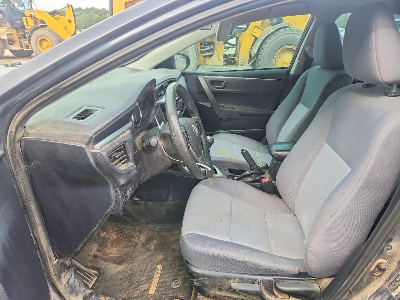 2015 TOYOTA COROLLA