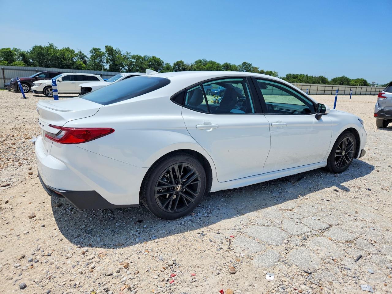 2026 TOYOTA CAMRY