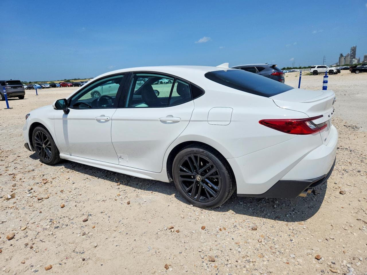 2026 TOYOTA CAMRY