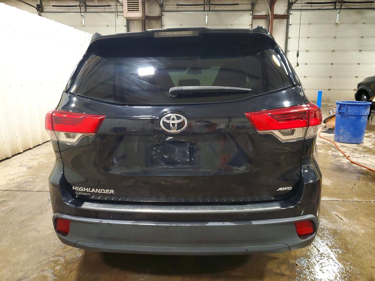 2019 TOYOTA HIGHLANDER