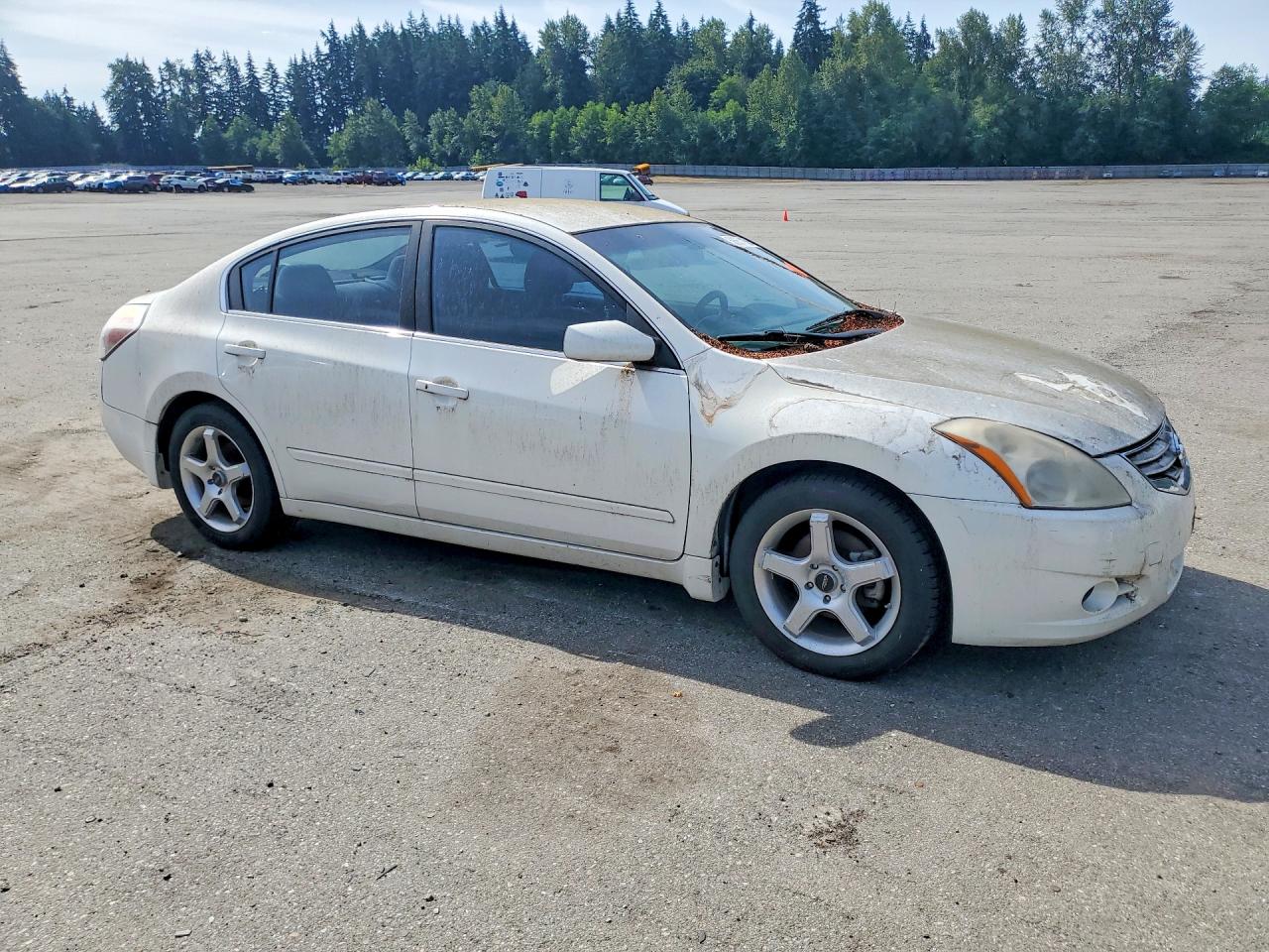 2012 NISSAN ALTIMA