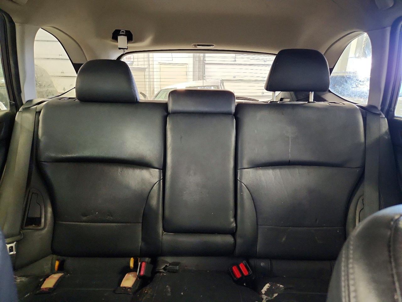 2016 SUBARU OUTBACK