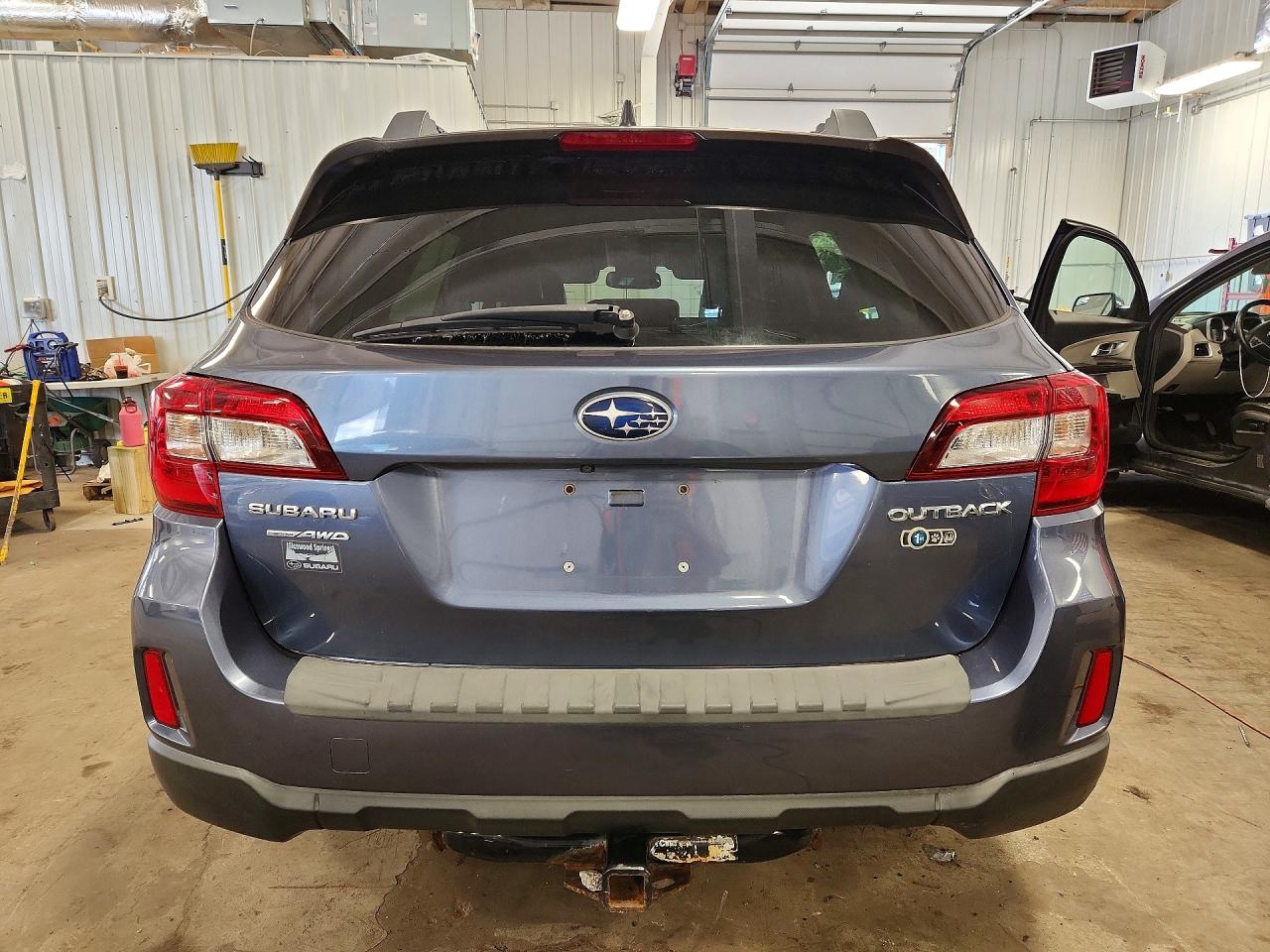 2016 SUBARU OUTBACK