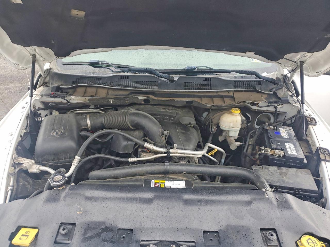 2015 RAM SLT