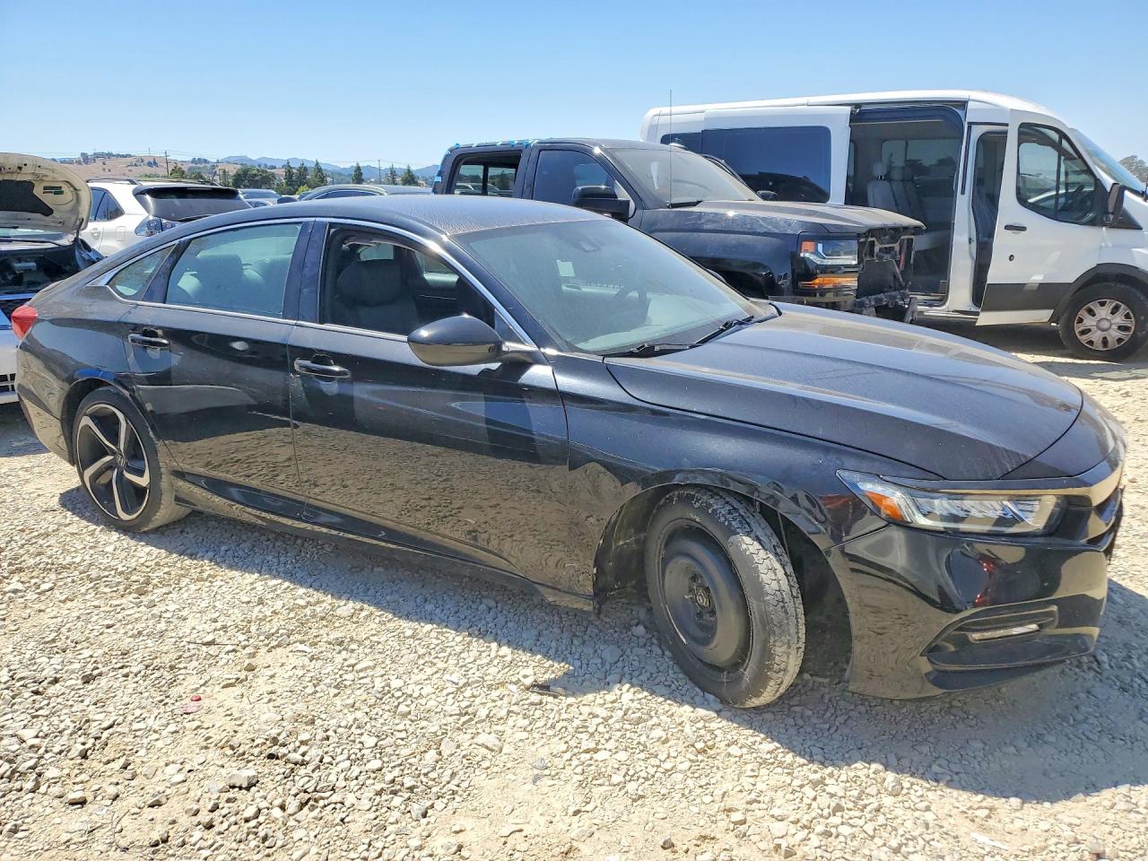 2019 HONDA ACCORD