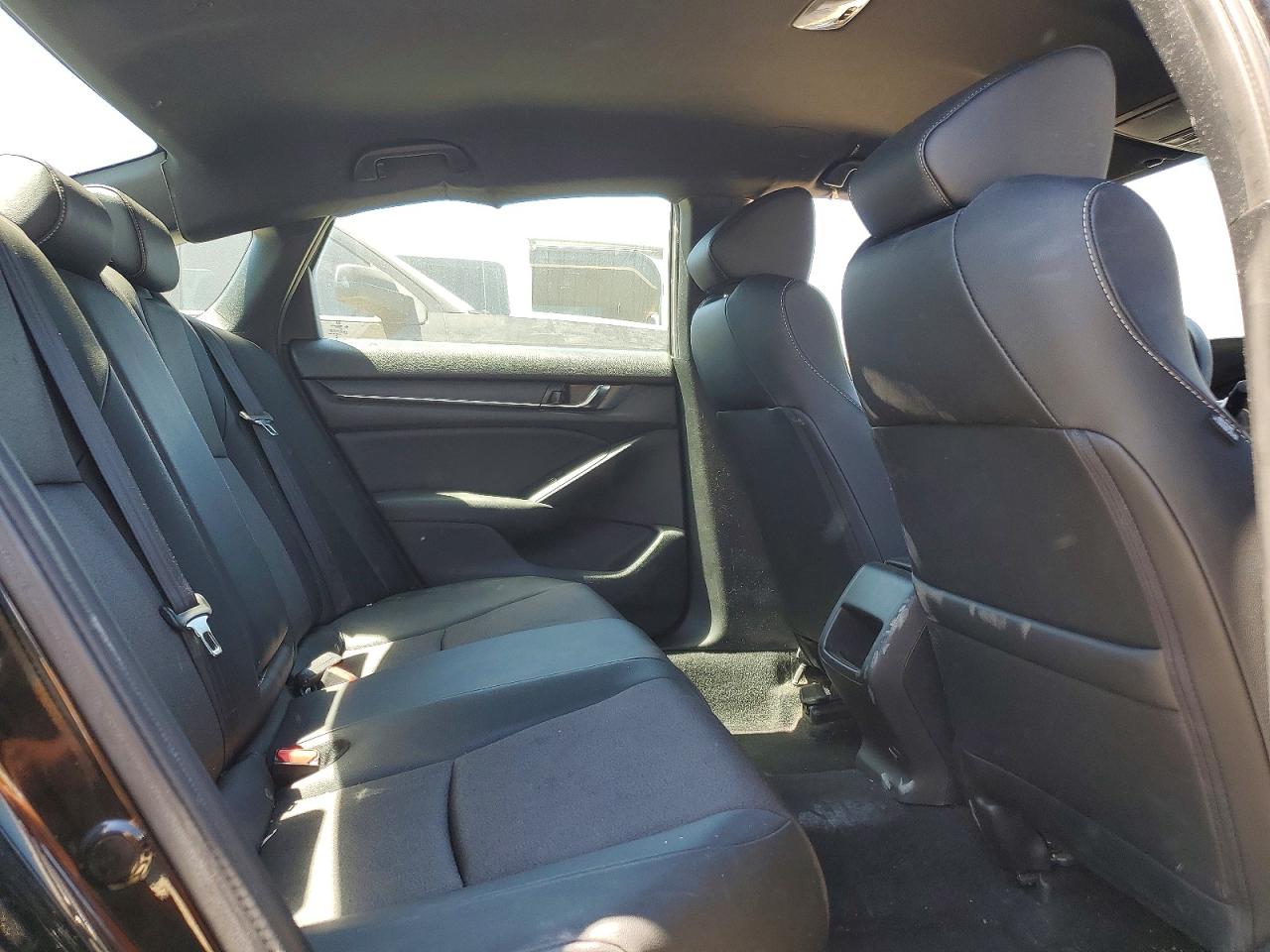2019 HONDA ACCORD