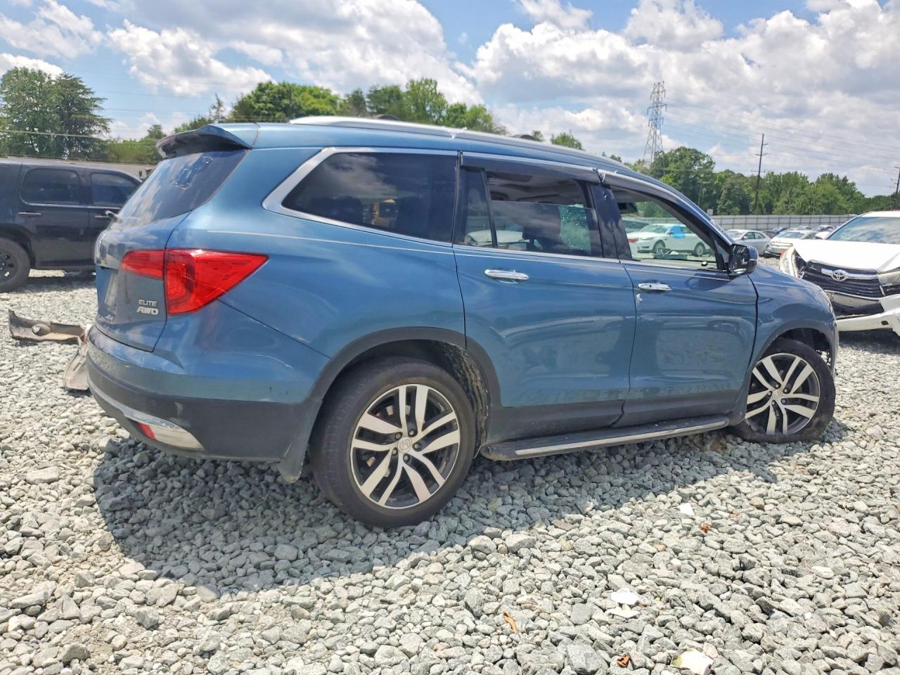 2016 HONDA PILOT