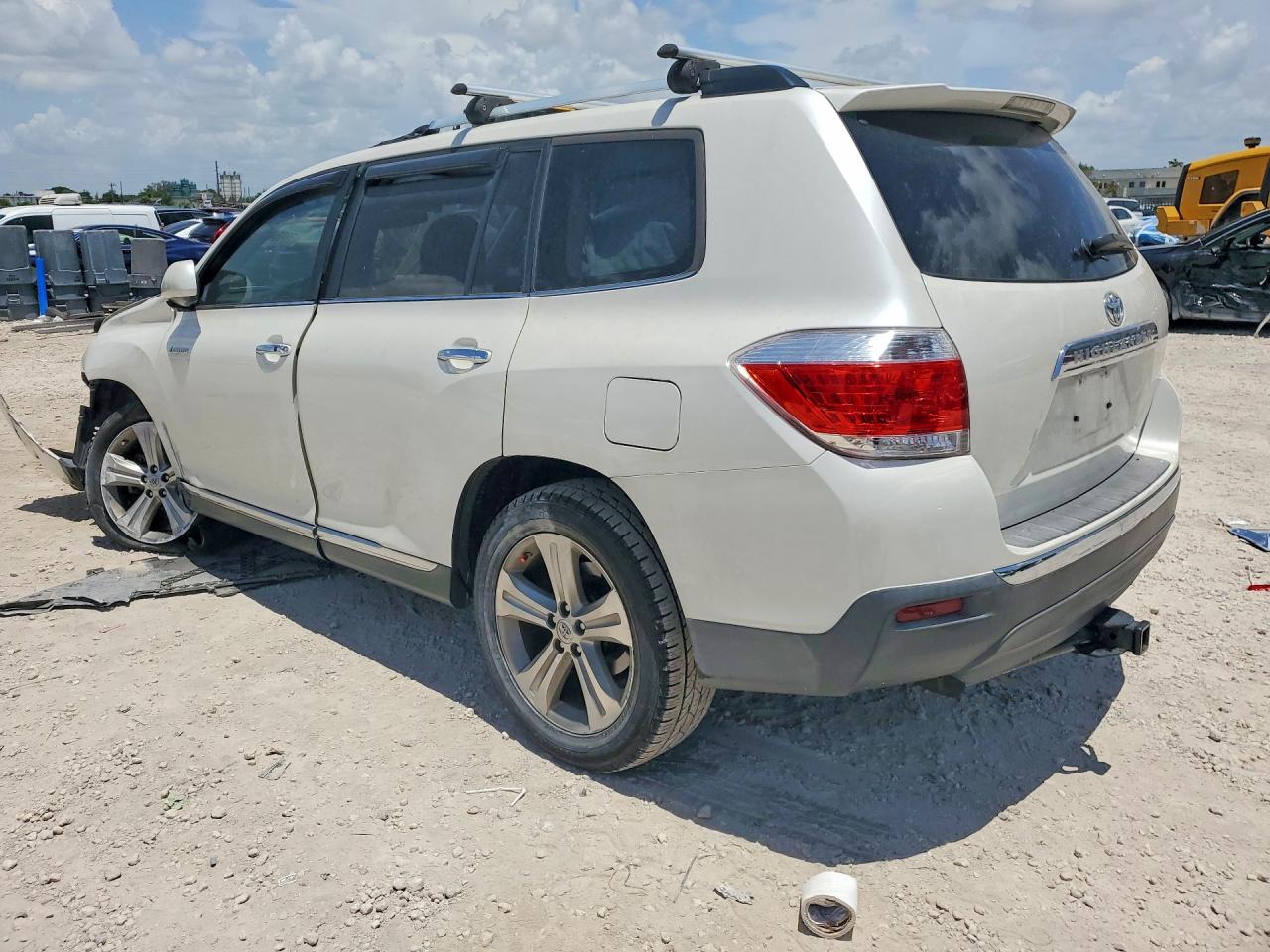 2012 TOYOTA HIGHLANDER