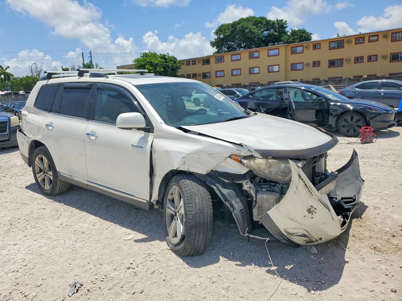 2012 TOYOTA HIGHLANDER