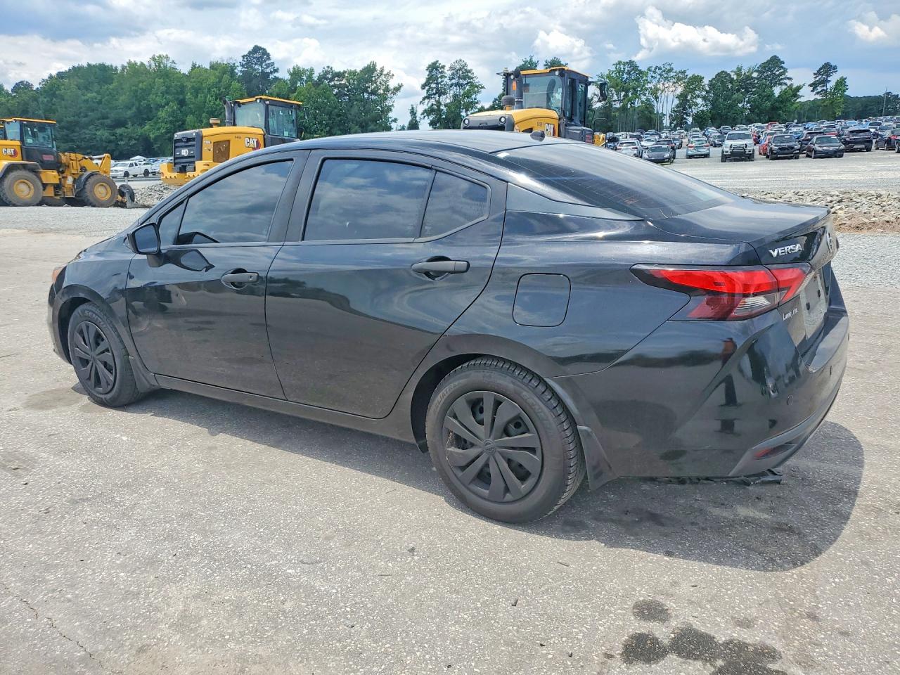 2020 NISSAN VERSA